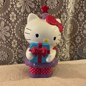 Sanrio Hello Kitty Birthday Bank